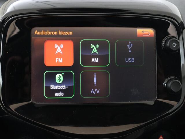 Peugeot 108 1.0 e-VTi Allure TOP | Elektrisch Vouwdak | Airco | Bluetooth | Speedlimiter | Lichtmetalen velgen