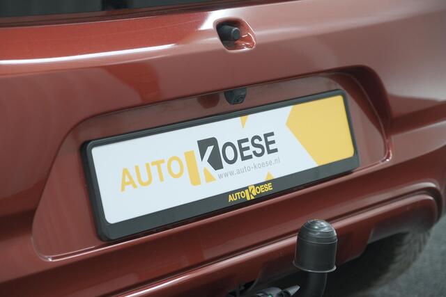 Peugeot 108 1.0 e-VTi Allure TOP! | Elektrisch Vouwdak | Trekhaak | Camera | Apple Carplay