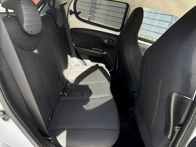 Peugeot 108 1.0 e-VTi Allure 72 pk Camera, Carplay, NAP, Clima