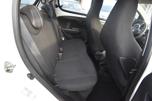 Peugeot 108 1.0 e-VTi Active , AIRCO , BL TOOTH , EL VOOR , CV AFST , MISTL V ,