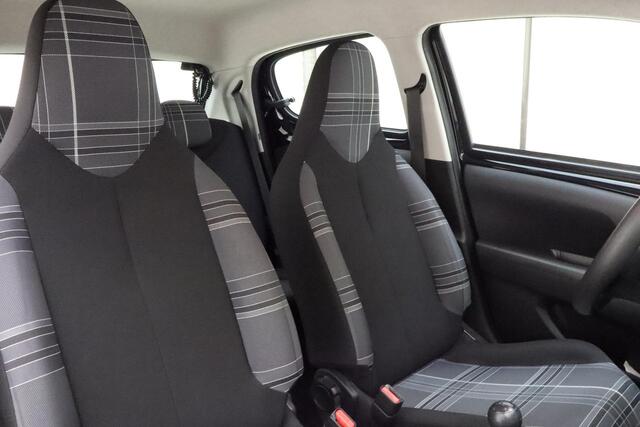 Peugeot 108 1.0 e-VTi Active | Airco | Mistlampen voor | 5 Deuren | Metaallak | Zuinige motor | Audio installatie | Electrische ramen