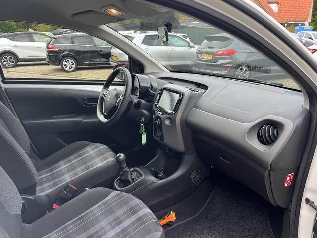 Peugeot 108 1.0 e-VTi Active Apple Carplay All-Season Bnd