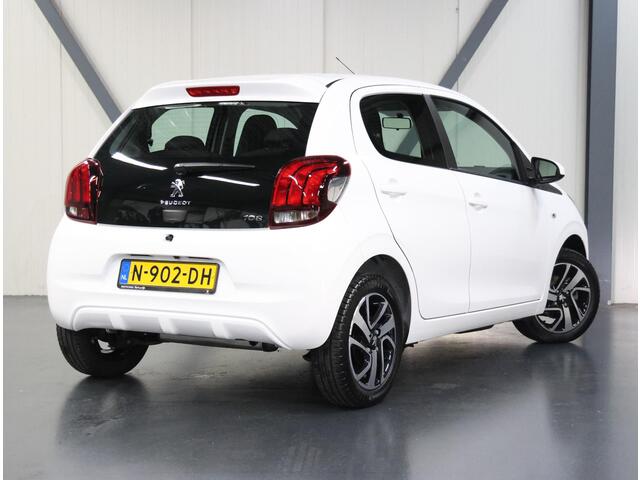 Peugeot 108 1.0 e-VTi Allure | 1ste eigenaar | AppleCarplay/AndroidAuto | Climate Control | Camera | Bluetooth | LED | Start/Stop Systeem | Buitenspiegels elektrisch verstel -en verwarmbaar | 15"LMV | Isofix |