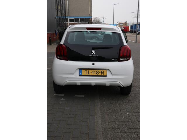 Peugeot 108 1.0 e-VTi Active NAP | apple carplay | airco | multifunctionelen stuur |