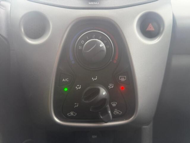 Peugeot 108 1.0 e-VTi Envy | Airco | Elektrische Ramen | Bluetooth | Stuurbediening | Centrale Deurvergrendeling | 12 Maanden Bovag Garantie