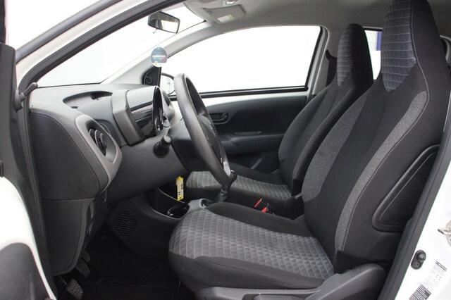 Peugeot 108 1.0 e-VTi Active 5 Deurs - Airco