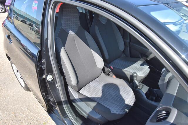 Peugeot 108 1.0 e-VTi Active , AIRCO , BL TOOTH , EL VOOR , LED DAGRIJ ,