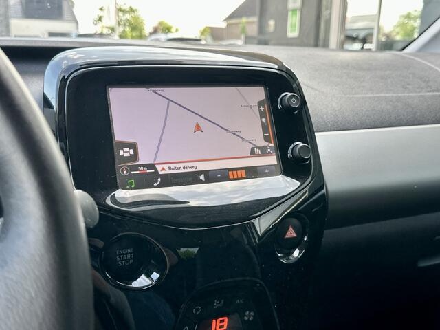 Peugeot 108 1.0 e-VTi Allure Navi Camera Keyless