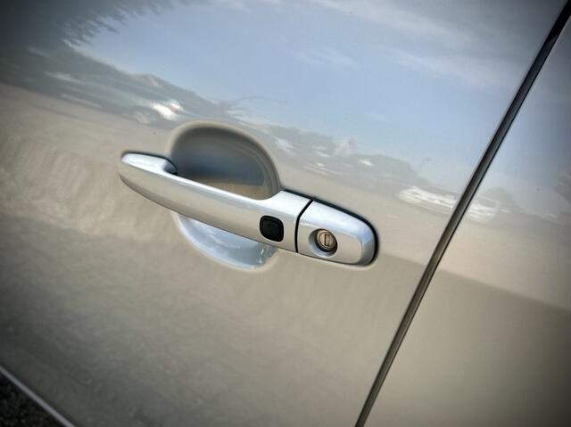 Peugeot 108 1.0 e-VTi Allure Navi Camera Keyless