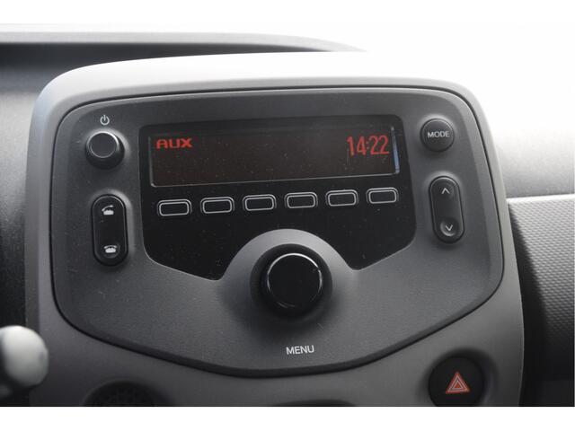 Peugeot 108 1.0 e-VTi Active Airco | 5drs | Bluetooth | Audio | CV+AB | DAB