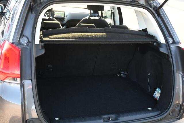 Peugeot 2008 1.2 Active PANORAMADAK/ NAVIGATIE/ CRUISE CONTROL