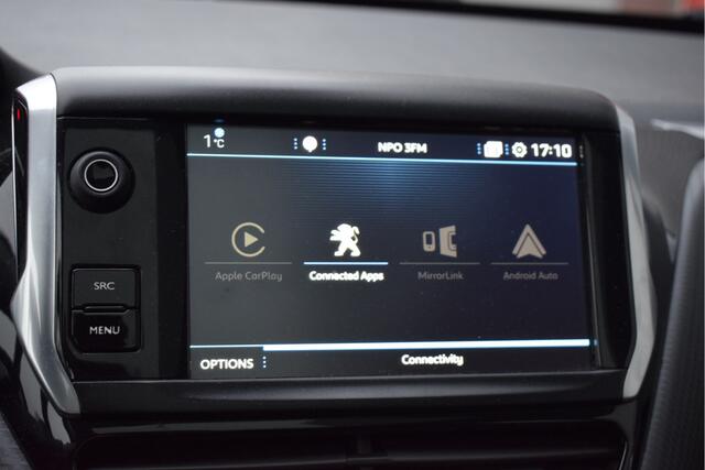 Peugeot 2008 1.2 PureTech Allure Panorama, Navi, Climate control, Cruise