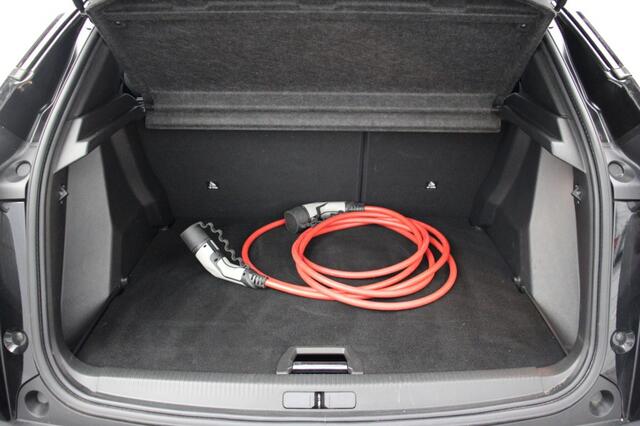 Peugeot 2008 e-2008 EV Allure 50 kWh - Digital Cockpit, Carplay, SOH 88%