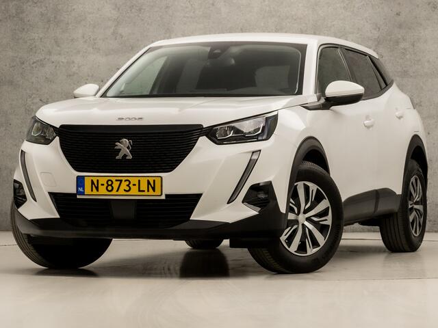 Peugeot 2008 1.2 PureTech Sport (APPLE CARPLAY, GROOT NAVI, CLIMATE, GETINT GLAS, PARKEERSENSOREN, TREKHAAK, SPORTSTOELEN, LANE ASSIST, DAB+, CRUISE, NIEUWE APK, NIEUWSTAAT)