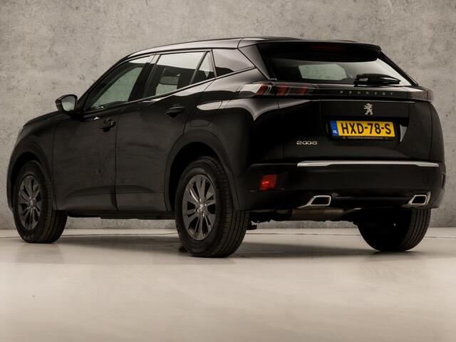Peugeot 2008 1.2 PureTech Sport Automaat (APPLE CARPLAY, GROOT NAVI, GETINT GLAS, SPORTSTOELEN, PARKEERSENSOREN, LED KOPLAMPEN, NIEUWE APK, NIEUWSTAAT)