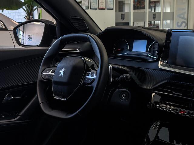 Peugeot 2008 1.2 Allure Automaat Prijs Inclusief Onderhoud & 12 Maand BOVAG Garantie | Apple Carplay | Climate Control |