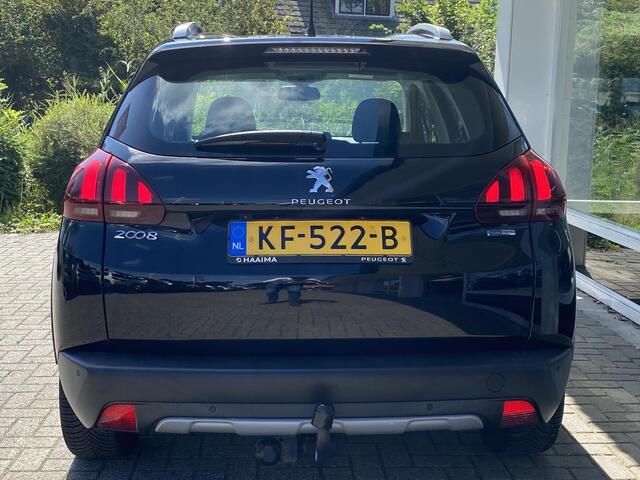 Peugeot 2008 1.2T Automaat Allure | Dealeronderhouden | Trekhaak | Achteruitrijcamera | Navigatie | Climate Control | Parkeersensoren | Half lederen bekleding