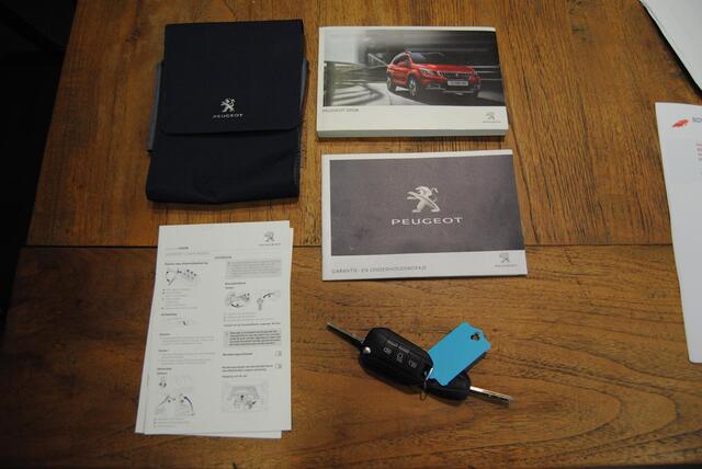 Peugeot 2008 1.2 PureTech Allure Lage km stand NAP, Trekhaak