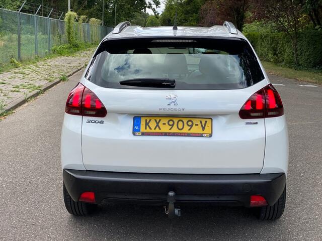 Peugeot 2008 1.2 PureT - Trekhaak - Navi - D riem is V.v !!!