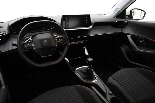Peugeot 2008 1.2T Active Pack | Navigatie | Climate Control | Trekhaak | Full LED | 16'' LM Velgen | 1e Eigenaar