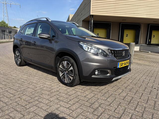 Peugeot 2008 1.2 PureTech Allure Automaat [ Apple cp,navi,ecc,pdc,lmv,trekhaak ]