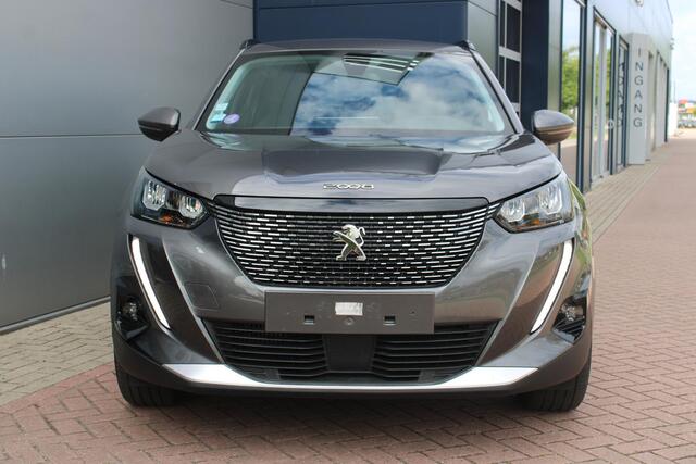 Peugeot 2008 1.2 PureTech Allure NAVIGATIE - 18.900 KM