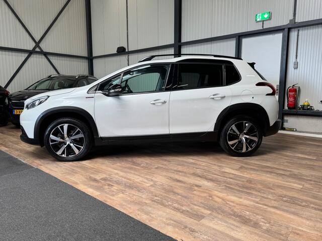 Peugeot 2008 GT-Line / camera / panoramadak / parelmoer-wit