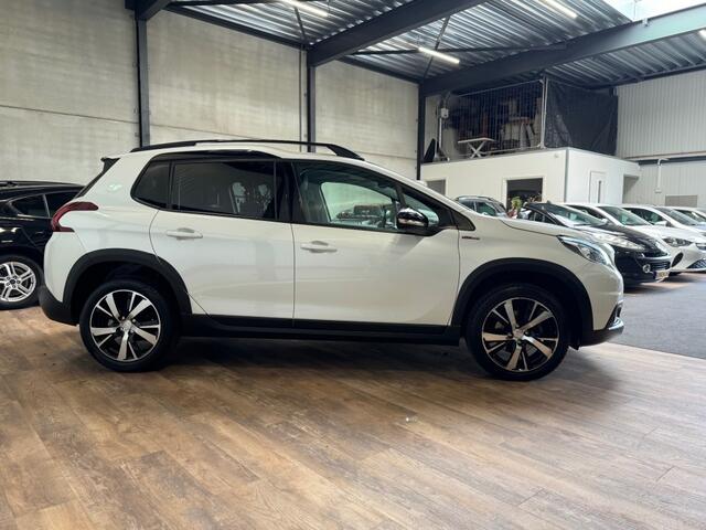 Peugeot 2008 GT-Line / camera / panoramadak / parelmoer-wit