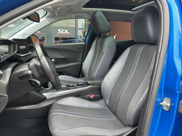 Peugeot 2008 1.2 PureTech Allure // LED // PANO/SCHUIFKANTELDAK // CLIMA // CAMERA // NAVI + CARPLAY // PDC V+A
