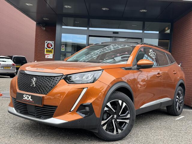 Peugeot 2008 1.2 PureTech Allure // PANO/SCHUIFKANTELDAK // CLIMA // CAMERA // NAVI + CARPLAY // PDC V+A