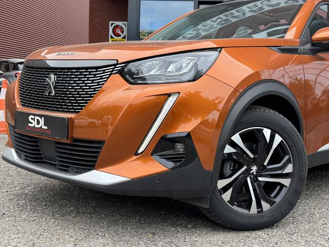 Peugeot 2008 1.2 PureTech Allure // PANO/SCHUIFKANTELDAK // CLIMA // CAMERA // NAVI + CARPLAY // PDC V+A