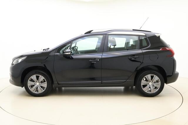 Peugeot 2008 1.2 PureTech Allure 110 PK | Handgeschakeld | Parkeersensor | Licht metalen velgen | Navigatie | Airco | Cruise Control | Bluetooth | Radio