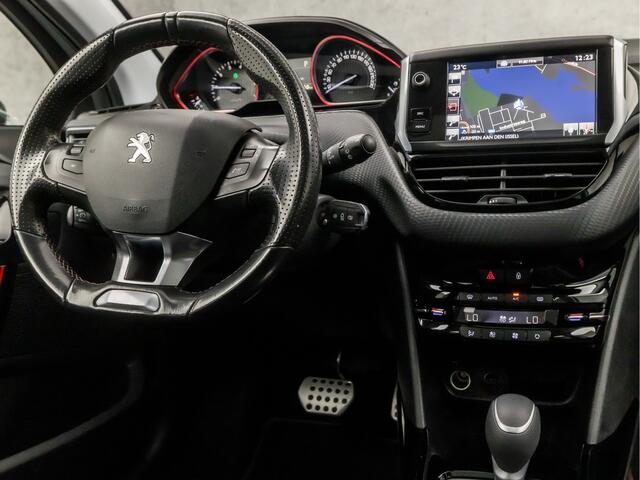 Peugeot 2008 1.2 PureTech GT Line Automaat (PANORAMADAK, APPLE CARPLAY, NAVIGATIE, GETINT GLAS, CAMERA, LEDER, SPORTSTOELEN, CRUISE, LM VELGEN, NIEUWE APK, NIEUWSTAAT)