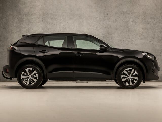 Peugeot 2008 1.2 PureTech Sport (APPLE CARPLAY, GROOT NAVI, TREKHAAK, PARKEERSENSOREN, SPORTSTOELEN, CRUISE, LM VELGEN, LED KOPLAMPEN, DAB+, NIEUWSTAAT)