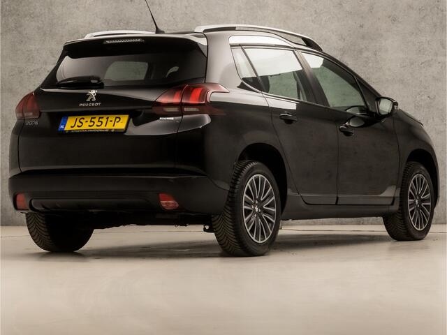 Peugeot 2008 1.2 PureTech Active Sport Automaat (PANORAMADAK, APPLE CARPLAY, NAVIGATIE, CRUISE, SPORTSTOELEN, PARKEERSENSOREN, LM VELGEN, ELEK PAKKET, NIEUWSTAAT)