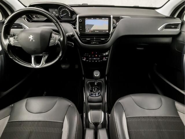 Peugeot 2008 1.2 PureTech Sport Automaat (PANORAMADAK, APPLE CARPLAY, PARELMOER, NAVIGATIE, LEDER, CAMERA, LM VELGEN, SPORTSTOELEN, GETINT GLAS, CRUISE, NIEUWE APK, NIEUWSTAAT)