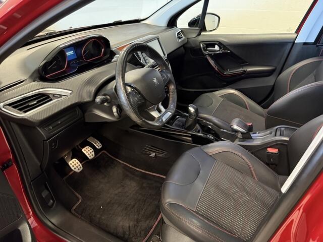 Peugeot 2008 1.2 PureTech GT-line ( Trekhaak / nieuwe Distr. Riem / Apple Car
