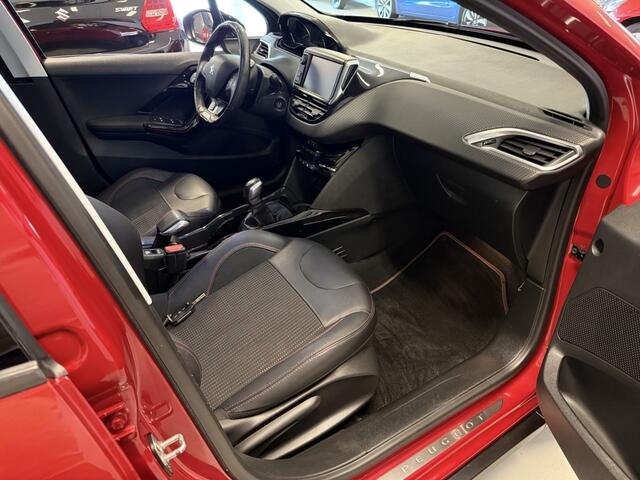 Peugeot 2008 1.2 PureTech GT-line ( Trekhaak / nieuwe Distr. Riem / Apple Car