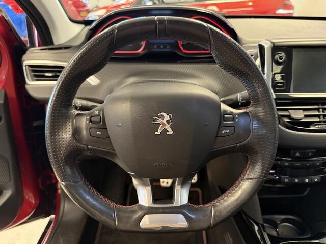 Peugeot 2008 1.2 PureTech GT-line ( Trekhaak / nieuwe Distr. Riem / Apple Car