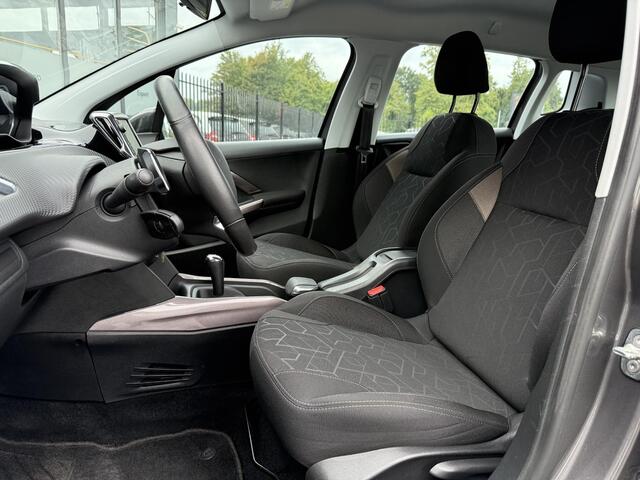 Peugeot 2008 1.2 PureTech Blue Lion 2e Eigenaar,Automaat,Navi,Pdc,Airco,Cruise,N.A.P,Weinig Km,Apk tot 05-2026