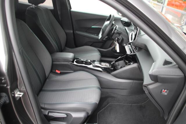 Peugeot 2008 1.2 PureTech 130pk Allure Pack Automaat Airco Navi Carplay 21.950km