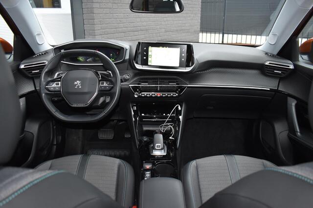 Peugeot 2008 1.2 PureTech 130PK Aut. Allure Pack | Carplay | Camera | I-Cockpit | Incl. garantie
