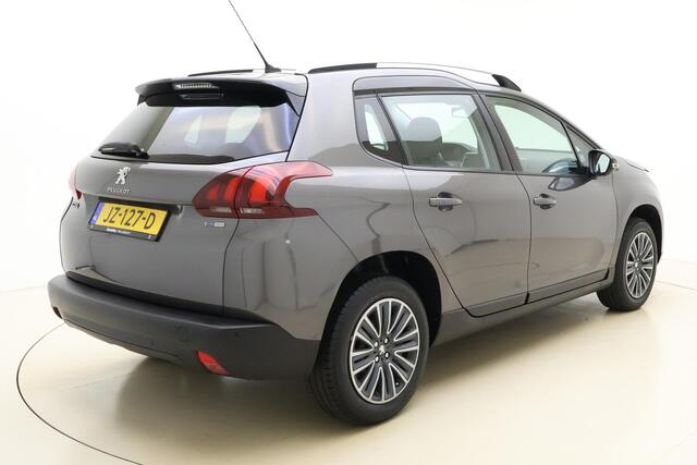 Peugeot 2008 1.2 PureTech Blue Lion 110 PK | Hangeschakeld | Panoramadak | Airco | Cruise Control | Navigatie | Parkeersensor | 1e eigenaar