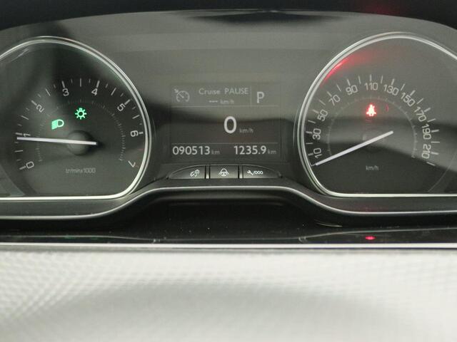 Peugeot 2008 1.2 PureTech Allure