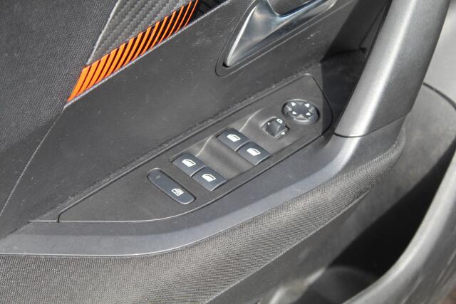 Peugeot 2008 1.2 PureTech Active//Airco!