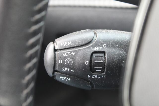 Peugeot 2008 1.2 PureTech Active//Airco!