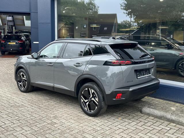Peugeot 2008 1.2 Turbo 100 pk Allure 6-Bak Navigatie | 360 Graden Camera | Climate Control | LED Verlichting | 17" Lichtmetalen Velgen | Hoge Zitpositie | Half Lederen Bekleding | Dode hoekbewaking | Adaptive Cruise Control |