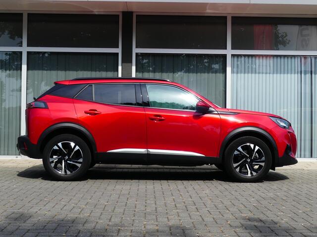 Peugeot 2008 Allure Pack 1.2 PureTech 130PK Navigatie, Achteruitrijcamera, Keyless, Parkeersensoren, Apple Carplay, Android Auto