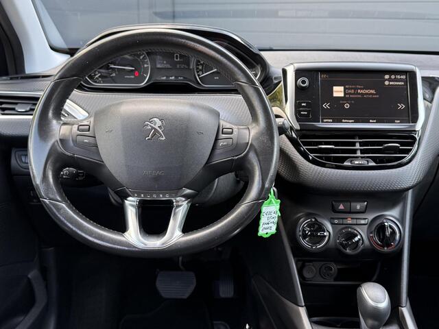 Peugeot 2008 1.2 PureTech Blue Lion 110pk,Trekhaak,2e Eigenaar,Navi,Automaat,Airco,Cruise,Lm velgen,Apk tot 03-2026