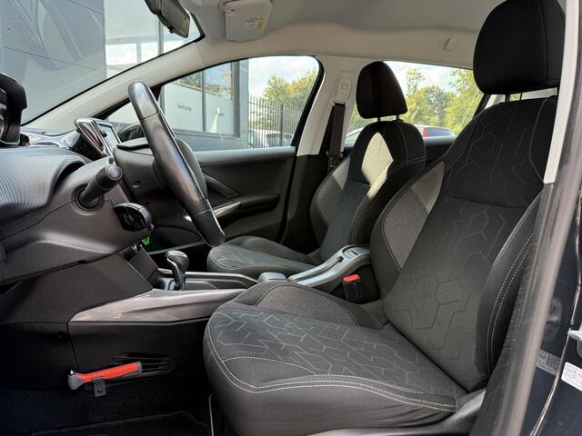 Peugeot 2008 1.2 PureTech Blue Lion 110pk,Trekhaak,2e Eigenaar,Navi,Automaat,Airco,Cruise,Lm velgen,Apk tot 03-2026